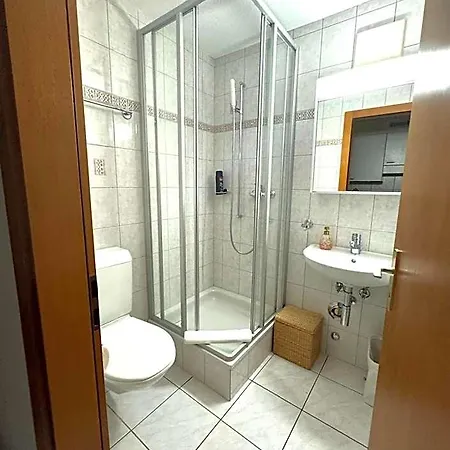 Hotell Meuble Ovronnaz